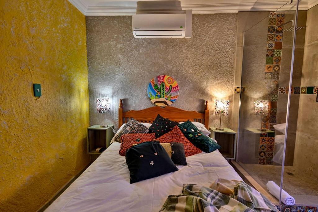 Iszis Guest House Bloemfontein Esterno foto